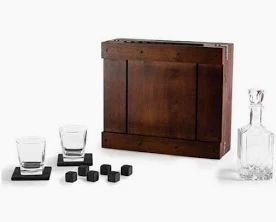 [605-11-512-000-0] Picnic Time - Whiskey Box with Decanter - Gift Set